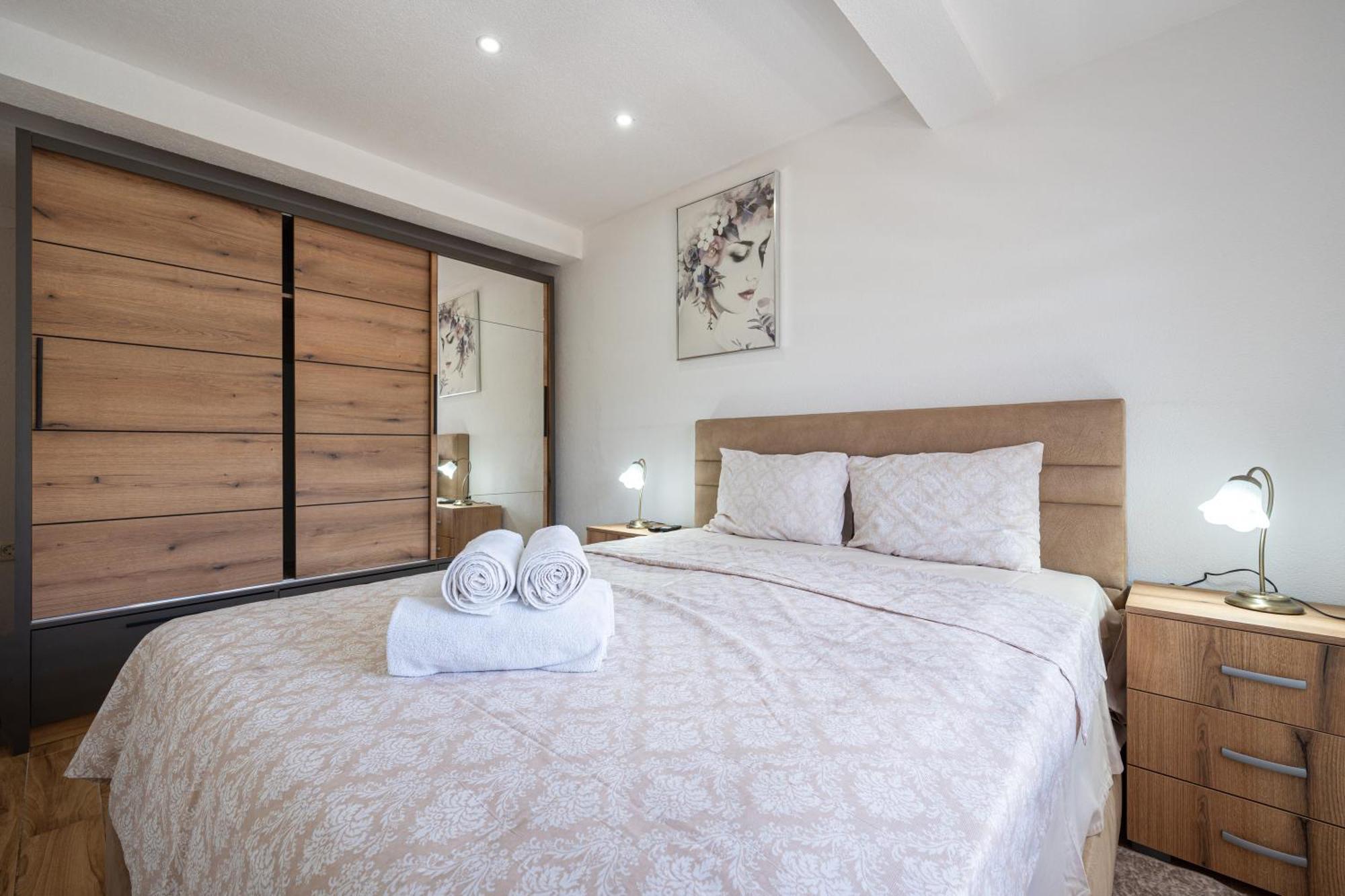Apartments R&M Tivat Rum bild