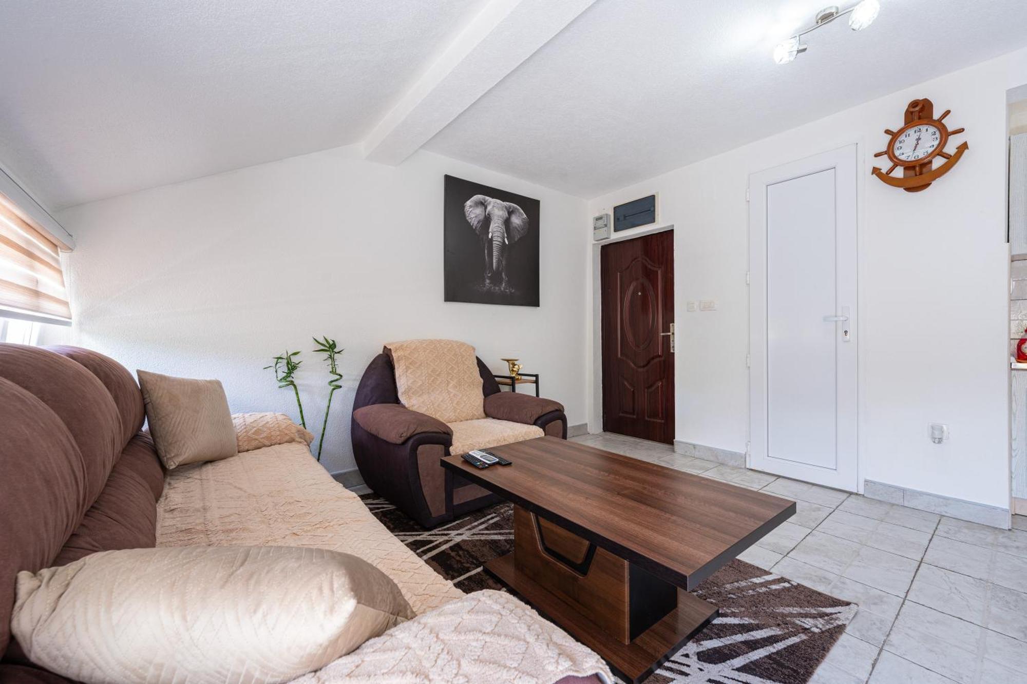 Apartments R&M Tivat Rum bild