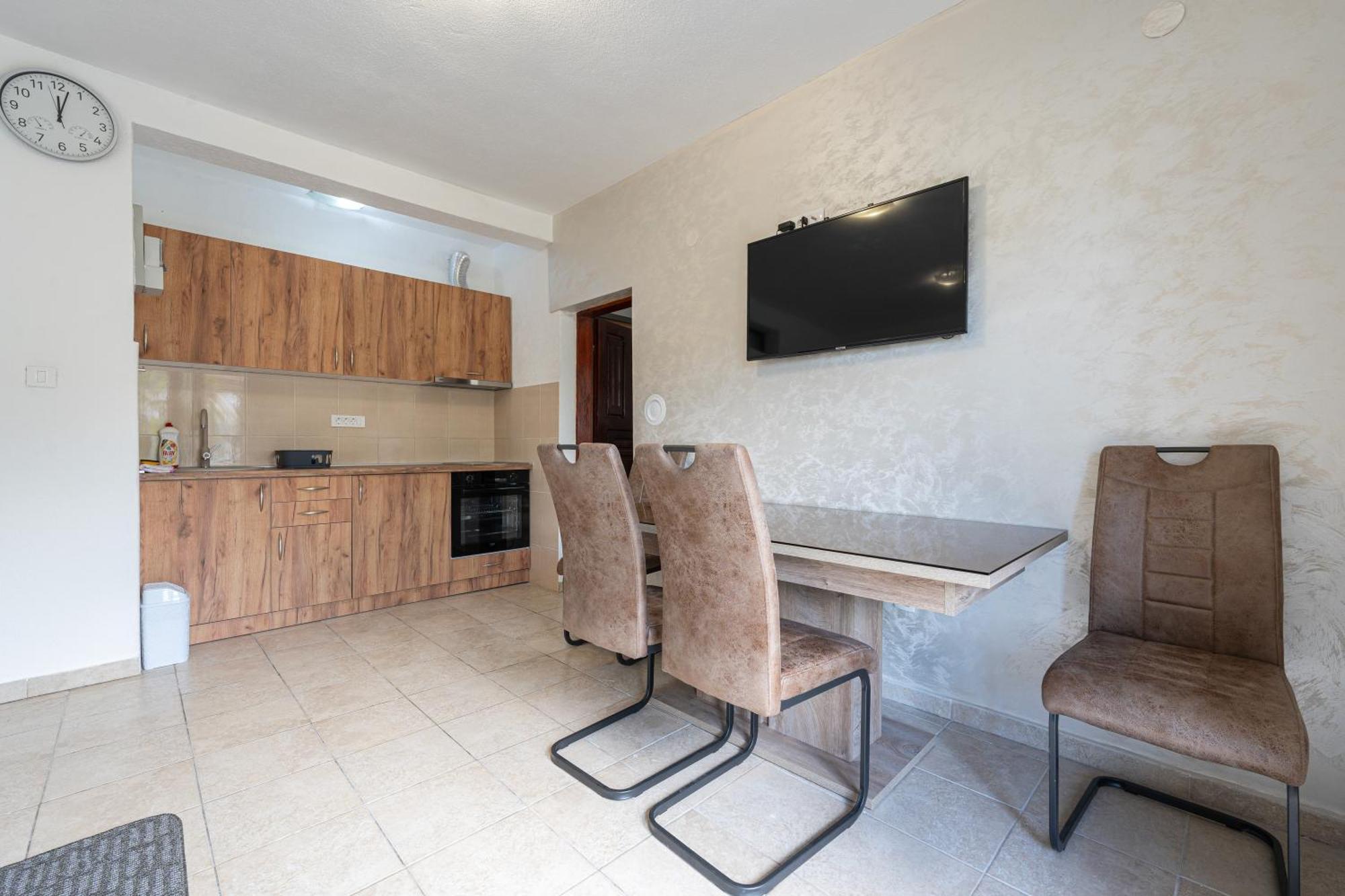 Apartments R&M Tivat Exteriör bild